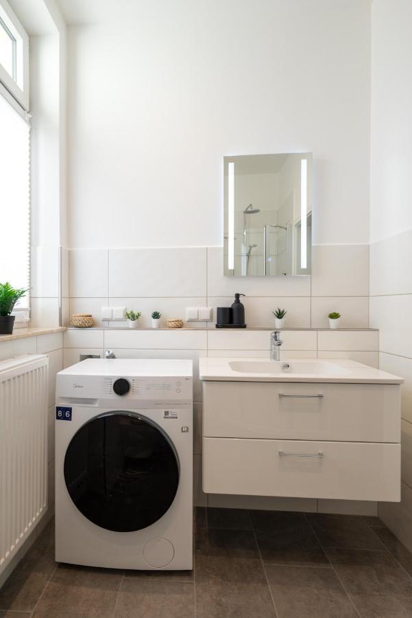 Maremar - Design Apartment - Luxus Boxspringbett - Zentral - Kueche - Arbeitsplatz - Highspeed Wlan Gera Zewnętrze zdjęcie