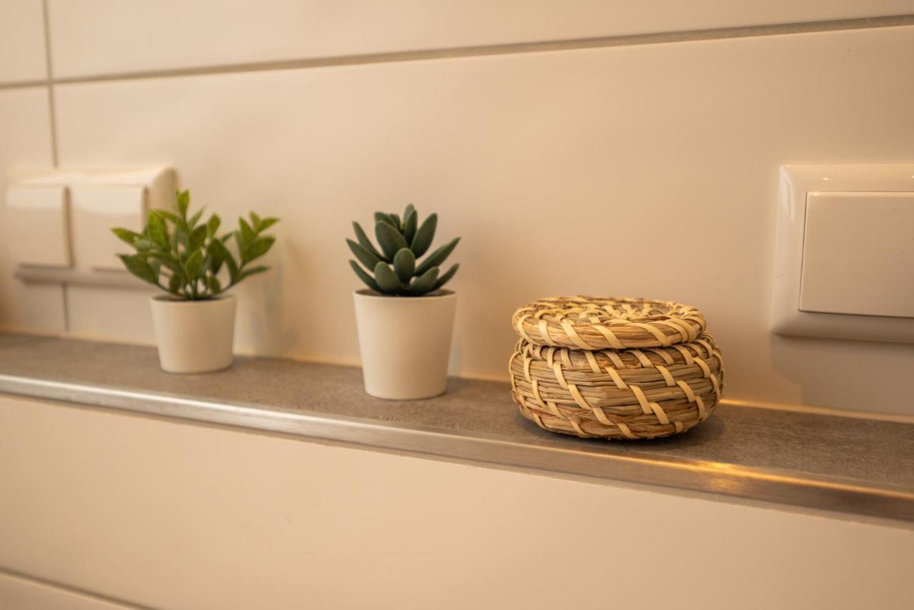 Maremar - Design Apartment - Luxus Boxspringbett - Zentral - Kueche - Arbeitsplatz - Highspeed Wlan Gera Zewnętrze zdjęcie